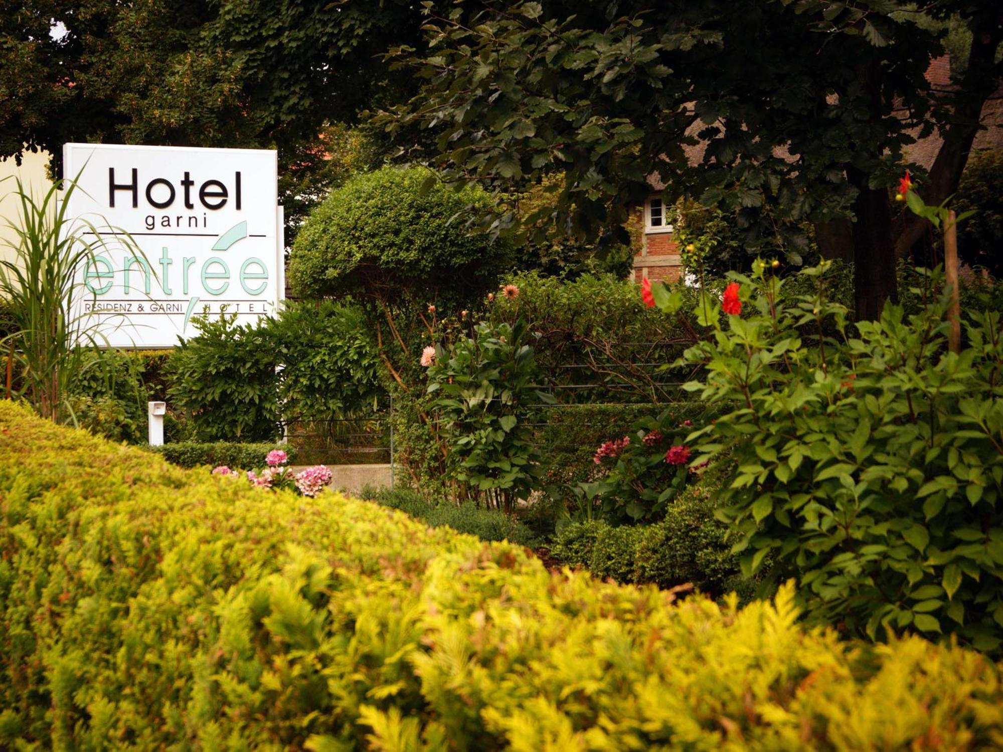 Entree Gross Borstel Garni Hotel Hamburg Exterior photo